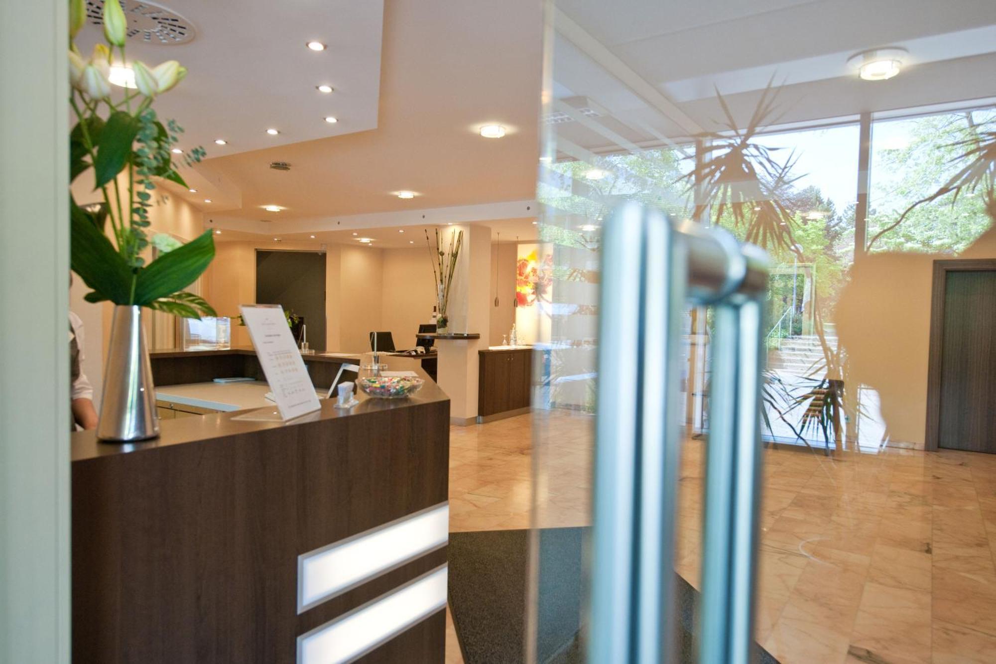 Hotel Scheffelhoehe Μπρούχσαλ Εσωτερικό φωτογραφία