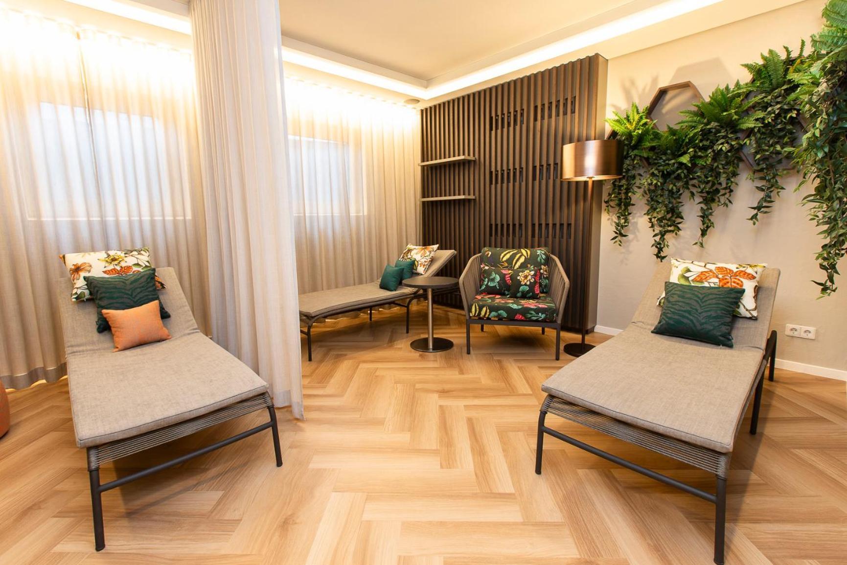 Hotel Scheffelhoehe Μπρούχσαλ Εξωτερικό φωτογραφία